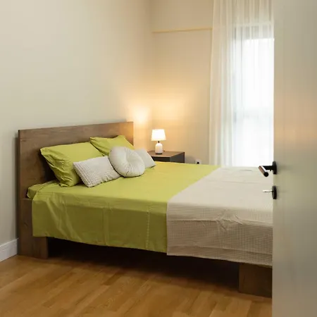 Imperial On The Floor With Free Parking And Amazing View *