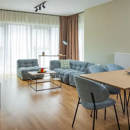 Апартаменти Imperial On The Floor With Free Parking And Amazing View Скоп'є