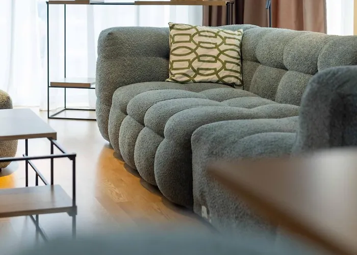 Imperial On The Floor With Free Parking And Amazing View Apartment