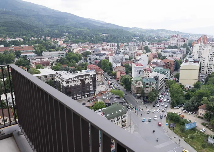 Imperial On The Floor With Free Parking And Amazing View Apartament Skopje