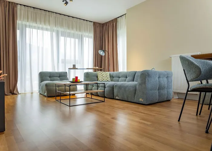 Imperial On The Floor With Free Parking And Amazing View * Skopje